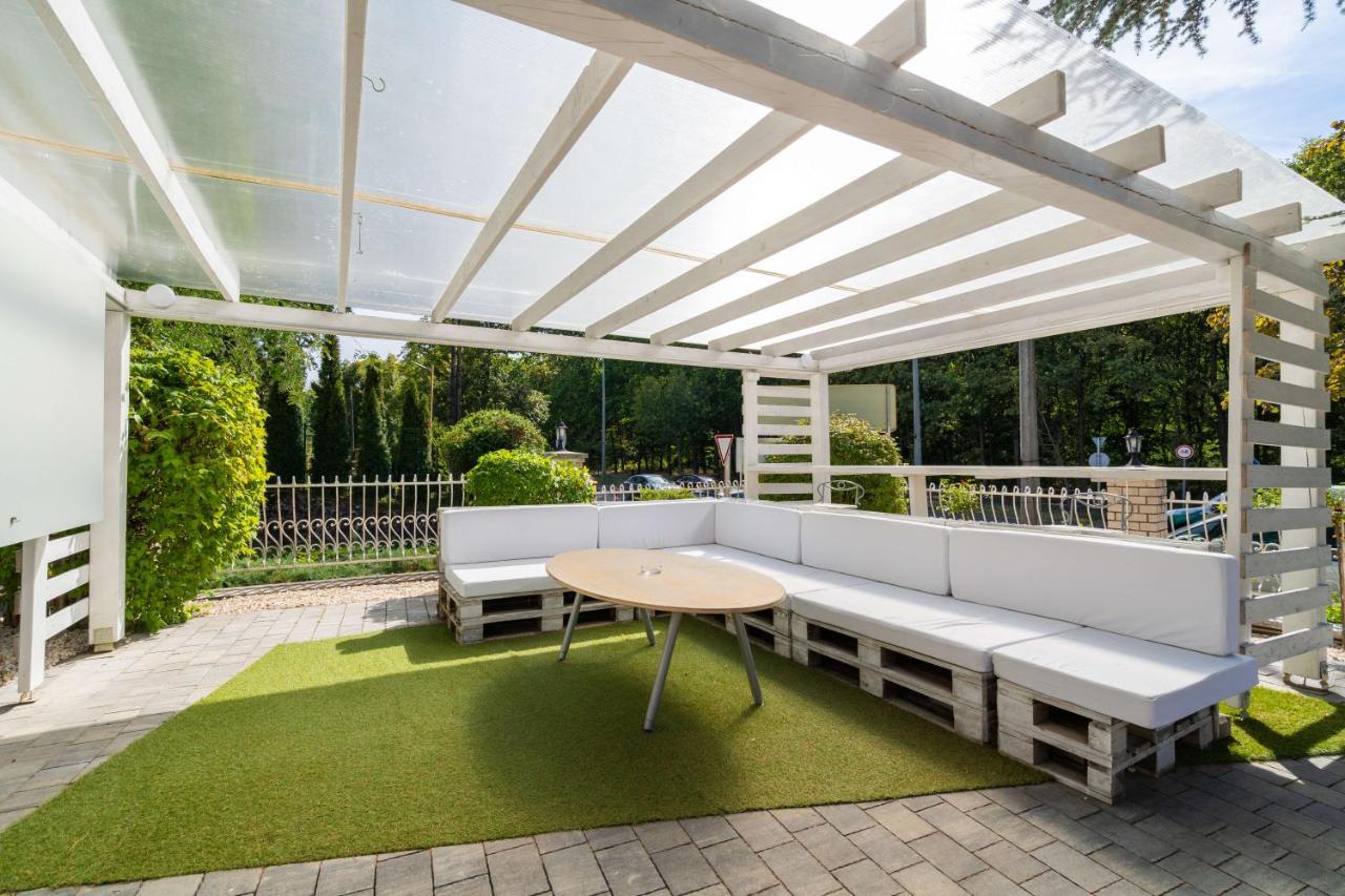 Villa Rose Garden Nyíregyháza 外观 照片